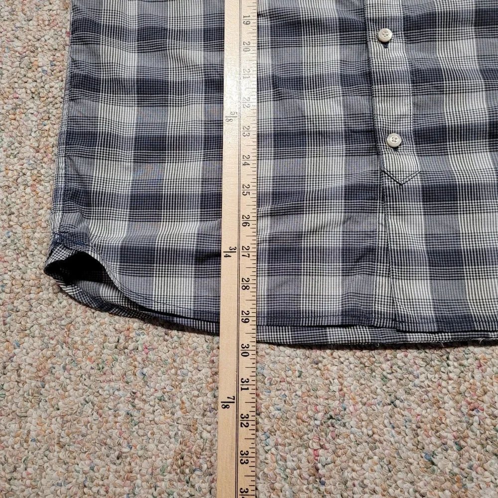 The North Face Shirt Mens Large Grey Plaid Button Down Long Sleeve Campin Hiking
